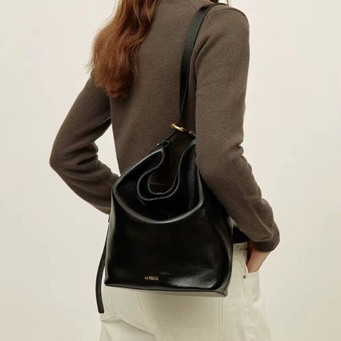 Bolsa Shopping Grande de Couro Feminina Preta Agata