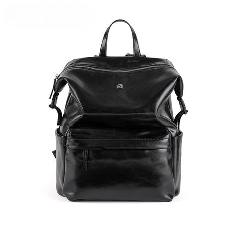 Mochila Feminina Preta de Couro Grande Pamela